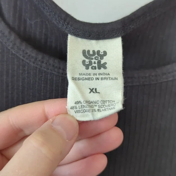 Lucy & Yak Susie Vest Top: ORGANIC COTTON & LENZING ECOVERO - Black - Size XL - Picture 5 of 7